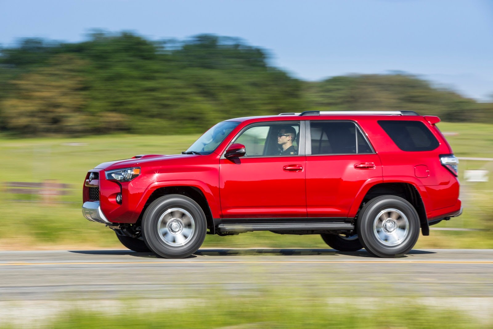 [2014-Toyota-4Runner-7%255B2%255D.jpg]