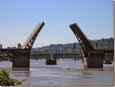 IMG_3257 Burnside Bridge in Portland, Oregon on June 5, 2010