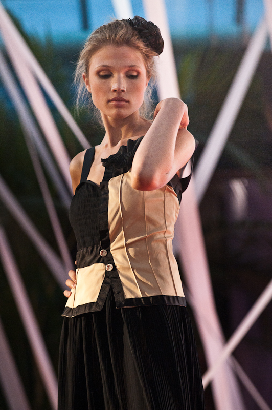 Світлана КАЛИНИЧЕНКО, HOLIDAY FASHION WEEK 2011 Фото Сергея Черникова