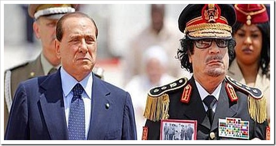 Berlusconi e Gheddafi insieme a Roma nel 2009 (Ansa)