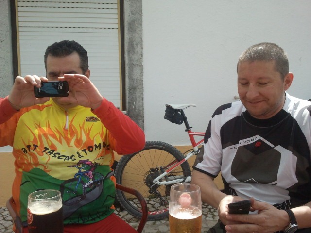 [2012-04-21%252011.54.03%255B3%255D.jpg]