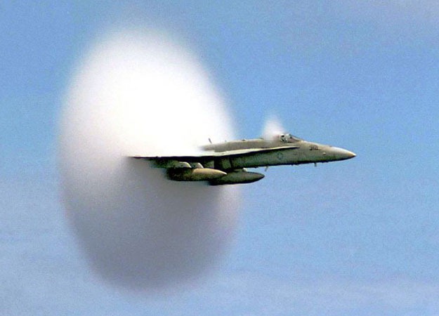 [fighter-jet2.jpg]