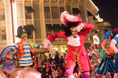 soundtastic parade captin hook