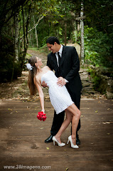 Álbum de fotos de Debora e Douglas de 2.8 Imagens, de Byanca Sathler e Gerson Gonçalo, fotógrafos de Campos dos Goytacazes, RJ. A 2.8 Imagens faz fotos de casamento, fotos de casais (ensaio de casal ou e-session), fotos de família, ensaio fotográfico, foto institucional, fotos de eventos, fotos de empresa e retratos. Fotografia Campos dos Goytacazes, RJ. Album (digital) de fotos de Debora e Douglas de 2.8 Imagens, de Byanca Sathler e Gerson Goncalo, fotografos de Campos dos Goytacazes, RJ. A 2.8 Imagens faz fotos de casamento, fotos de casais (ensaio de casal ou e-session), fotos de familia, ensaio fotografico, foto institucional, fotos de eventos, fotos de empresa e retratos. Fotografia Campos dos Goytacazes, RJ.