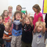 Dentist Dr. Cassie Visits the Mission Avenue Preschool