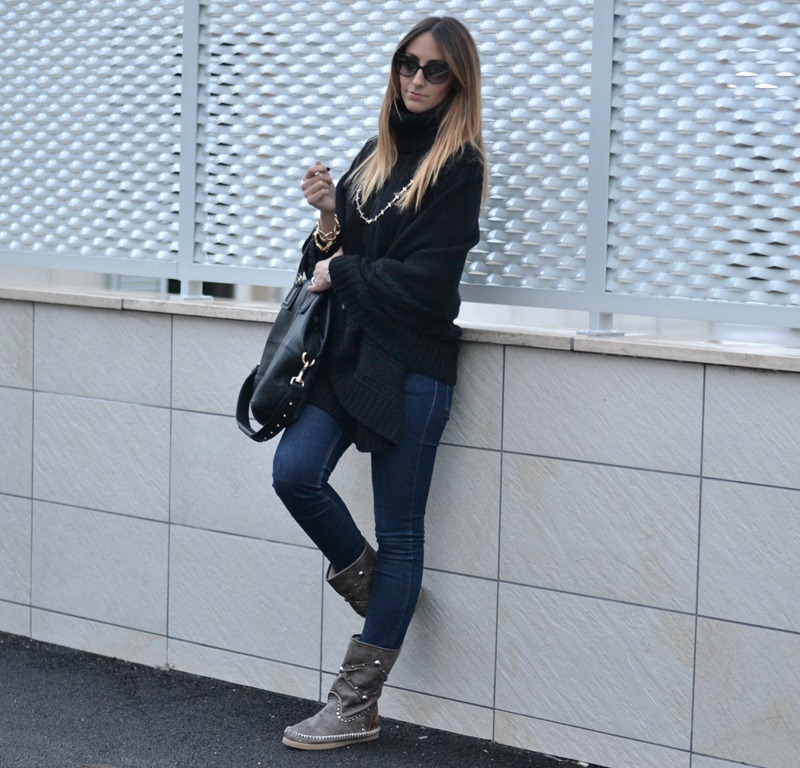 LdiR - l' Artigiano di Riccione stivali LdiR - l' Artigiano di Riccione, stivali Indianini, Cheap Monday jeans, Givenchy Bag, Italian Fashion Bloggers, Fashion Blogger Italiani, Fashion Blogger Toscani, Fashion blogger Firenze, Florence fashion Blogger, Outfit, Look of the day, Primark Necklace, primark, poncho, Dior Sunglasses