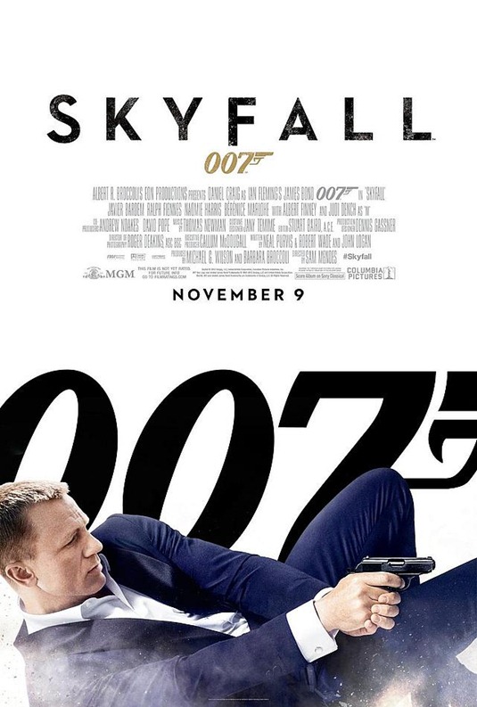 007 - Skyfall amcsi poszter