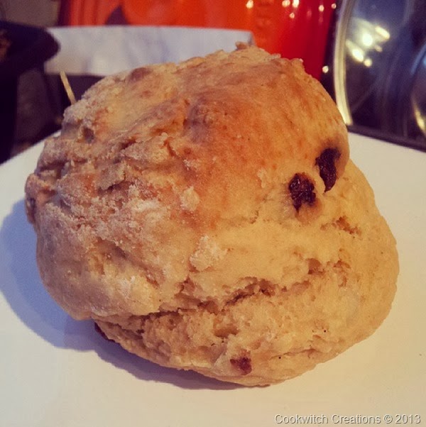 Vanilla and sultana scone Vanilla and sultana scone