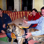 Stammgäste Britta und Conny mit Hund Goethe