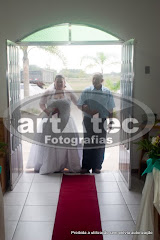 Fotos do evento VINÍCIUS&DERENICE. Foto numero 019. Fotografia (fotografias) da Art Tec Fotografias que faz fotos de casamento, fotos de festas, fotos de eventos sociais, fotos de aniversário, fotos de formatura, fotojornalismo, ensaios fotográficos, fotos de estúdio, book fotográfico e outros serviços fotográficos em Pelotas, RS, e outras cidades do Rio Grande do Sul. fotos casamento de pelotas rs para noivas casamentos rio grande do sul foto fotografia penteados modelo havaiano dj arranjos mesa