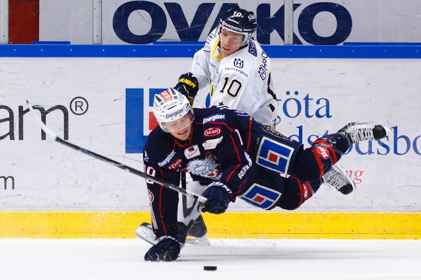 KP110125_ishockey06995-3.jpg