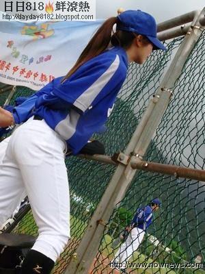 棒球美女教練曾貞綺