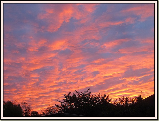 Sunset in Timperley - 19/10/12