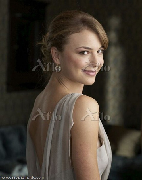 emily vancamp desbaratinando (10) emily vancamp desbaratinando (10)