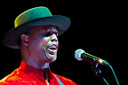 ERIC BIBB & STAFFAN ASTNER al Teatro Frassati di Cosio Valtellina, 3 dicembre 2011. Foto di Domenico Moiola