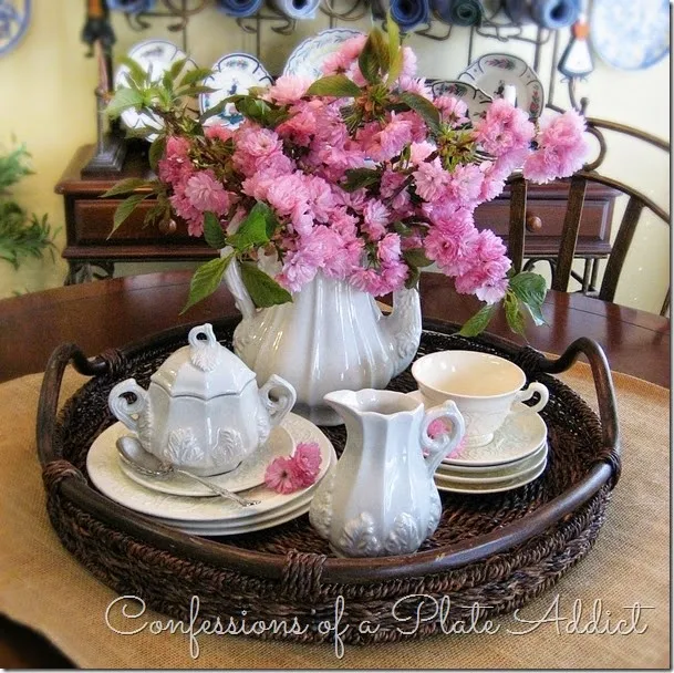 CONFESSIONS OF A PLATE ADDICT Bringing in Spring Centerpiece