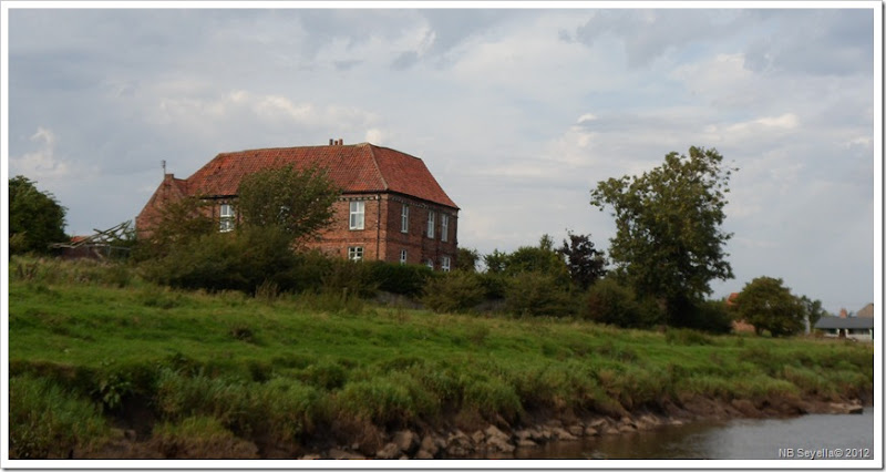SAM_3035 Acaster Selby SAM_3035 Acaster Selby