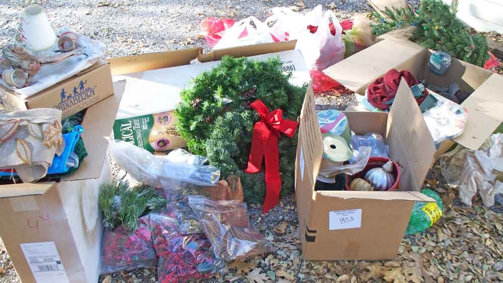 [Christmas-Storage-3%255B3%255D.jpg]