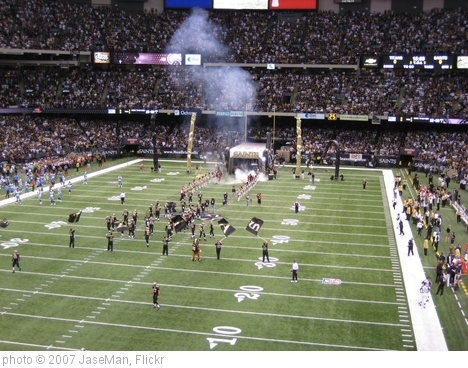 'Da Saints Run Out on the Field' photo (c) 2007, JaseMan - license: http://creativecommons.org/licenses/by/2.0/