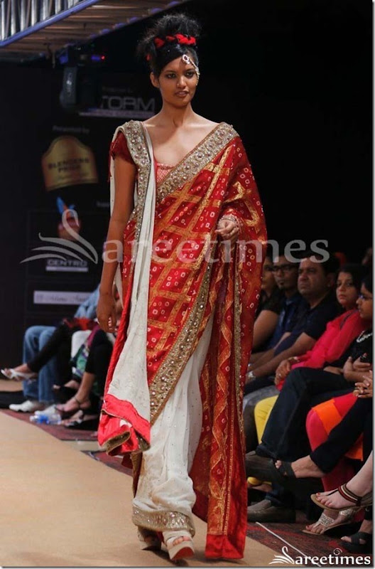 Red_White_Hlaf_and_Half_Saree
