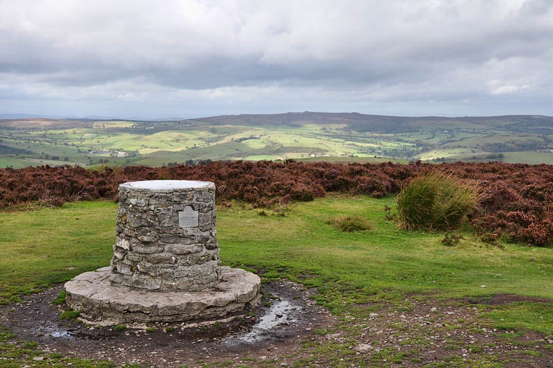 [Pole%2520Bank%2520and%2520Stiperstones%255B3%255D.jpg]