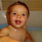 2011.07.30 - Gucio w kąpieli
