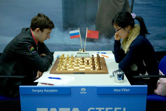 [Tata%25202013%2520Round%25201%2520Sergey%2520Karjakin%2520Hou%2520Yifan%255B3%255D.jpg]