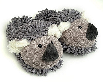 [fuzzy-koala-animal-slippers-2-lg6.jpg]