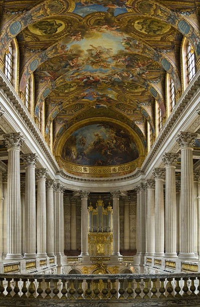 640px-Versailles_Chapel_-_July_2006_editCapilla real, desde la tribuna. 640px-Versailles_Chapel_-_July_2006_editCapilla real, desde la tribuna.