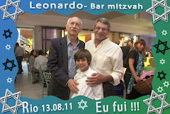 Fotos do evento Leonardo - 13.08.11. Foto numero 39 da Social Click Fotografia Digital, do Rio de Janeiro, RJ, que faz fotos divertidas, fotos malucas, fotos com fantasias, fotos na hora, fotografia maluca, fotografia divertida com molduras personalizadas. fotos divertidas malucas foto maluca animadas animado rj rio de janeiro divertida fantasia animada noivos fotografo casamento fotografa para debutantes