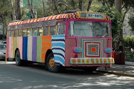 [knit_graffiti_bus-thumb-430x286-117163%255B4%255D.jpg]