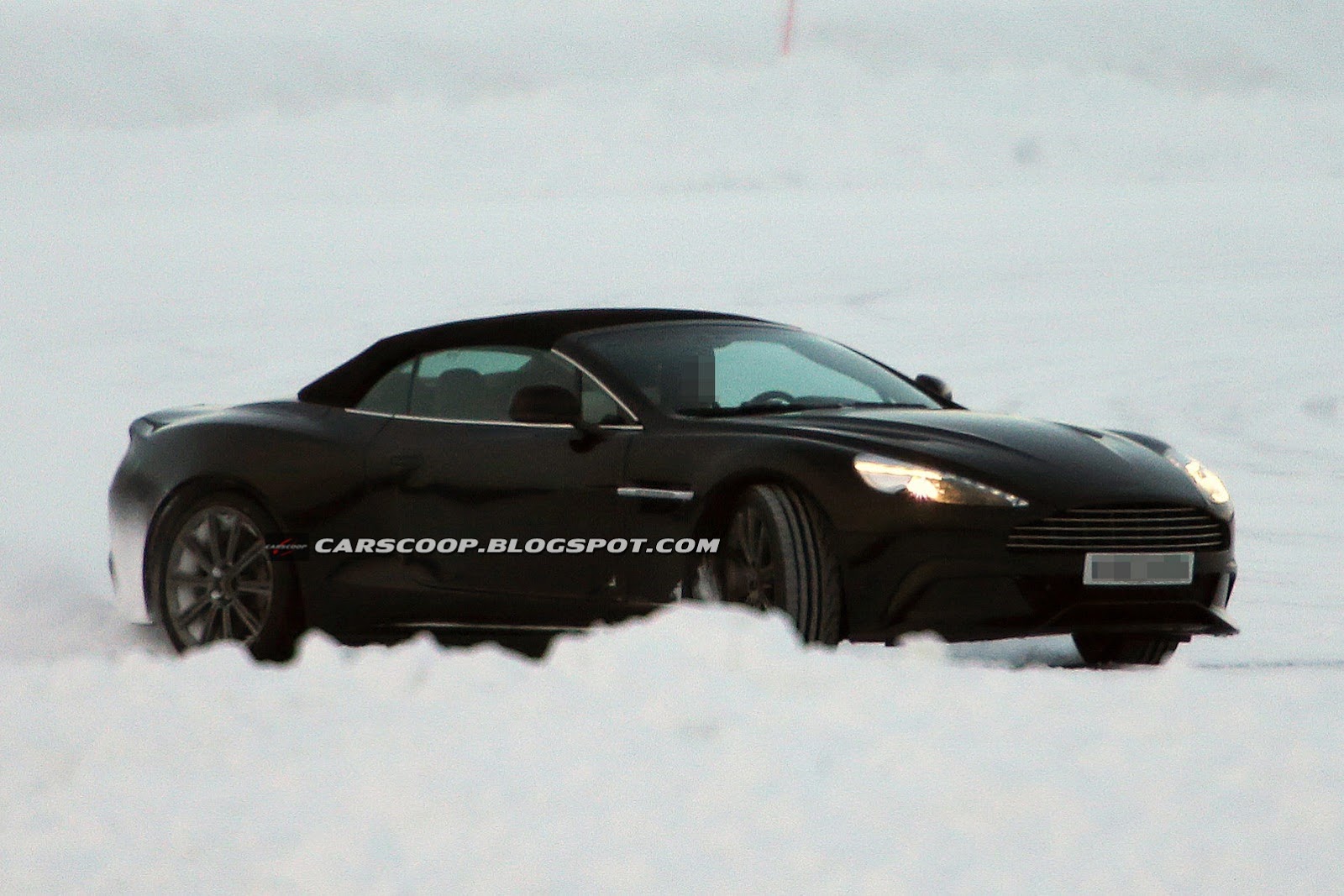[Aston-Martin-Vanquish-Volante-1%255B3%255D.jpg]