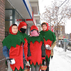 Kensington Christmas Elves! xmas_elves1.jpg