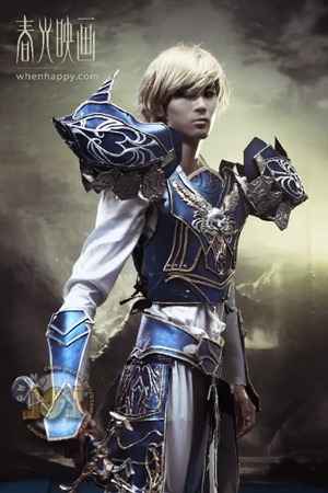 Beautiful guy cosplaying Lineage2
