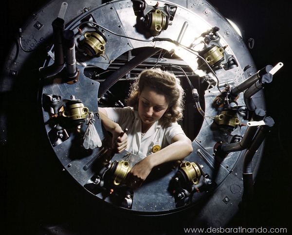 world-war-ii-women-at-work-in-color-mulheres-trabalhando-segunda-guerra-mundial-ww2 (12)