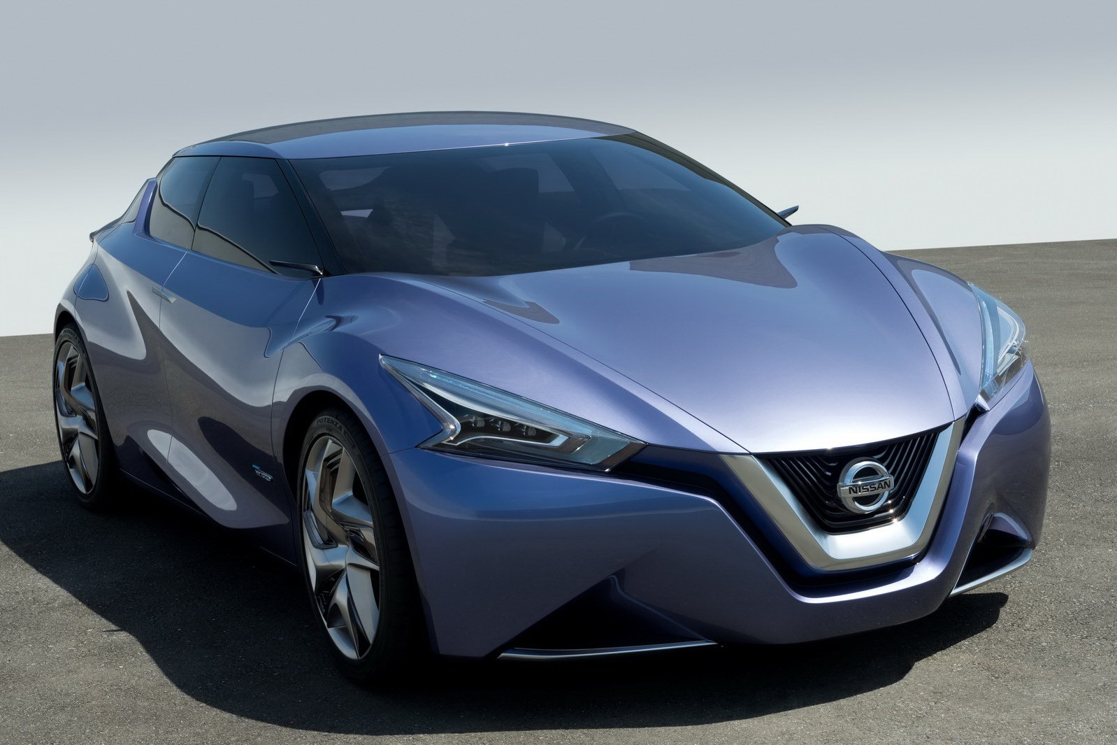 [Nissan-Friend-ME-Concept-35%255B5%255D.jpg]