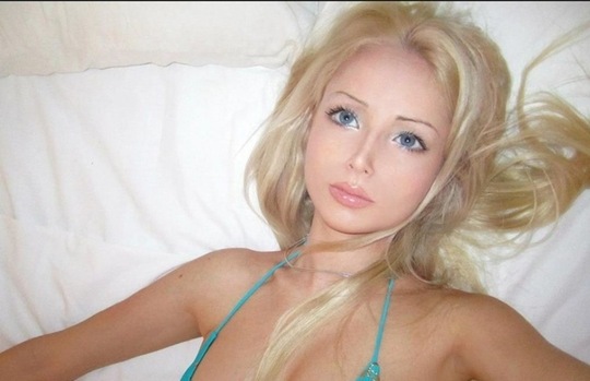 [valeria-lukyanova-barbie-doll--14%255B2%255D.jpg]