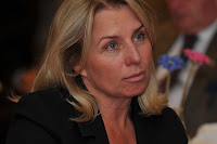 2010 05 28 Jeanine Hennis VVD bijeenkomst Bibliotheek Sp (3).jpg 2010 05 28 Jeanine Hennis VVD bijeenkomst Bibliotheek Sp (3).jpg