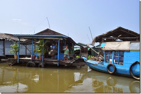 Cambodia Kampong Chhnang floating village 131025_0187