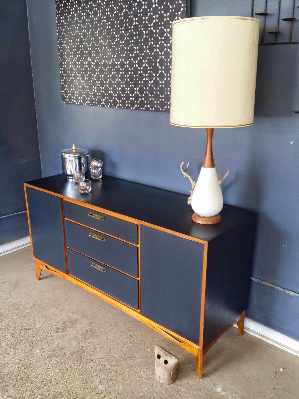 Vintage Ground Mid Century Buffet / Media Console / Credenza