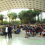 Esperando el inicio del programa de bienvenida