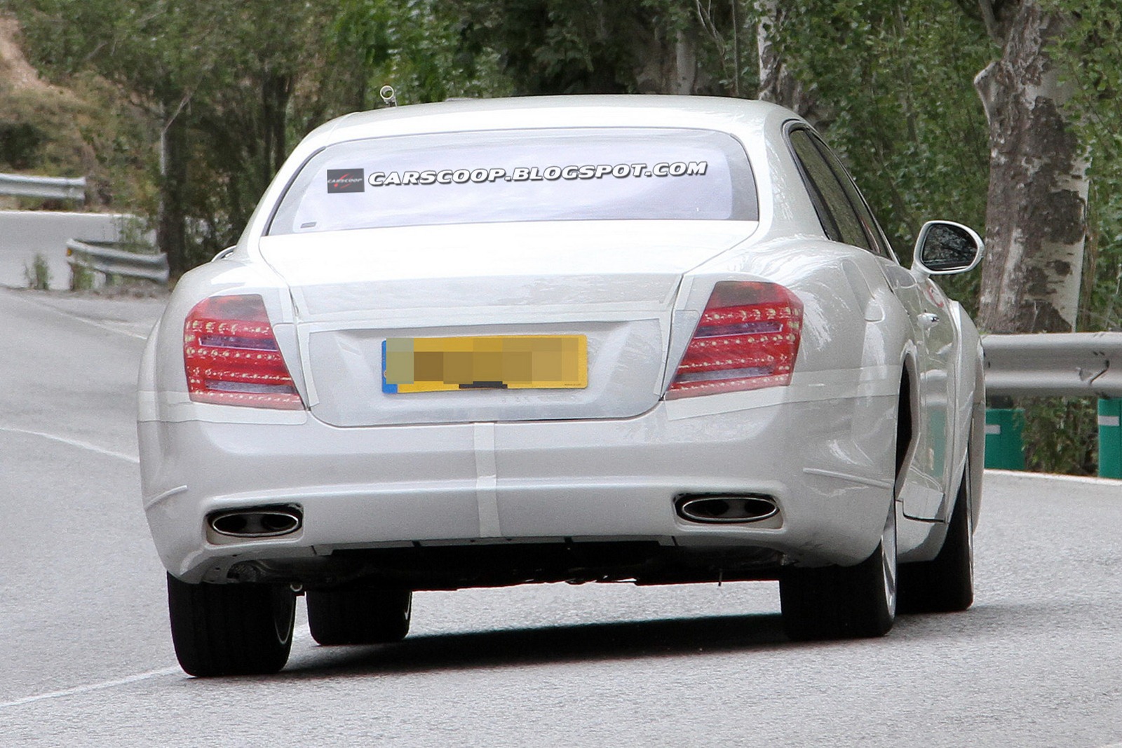 2014-Bentley-Continental-Flying-Spur-3%5B3%5D.jpg