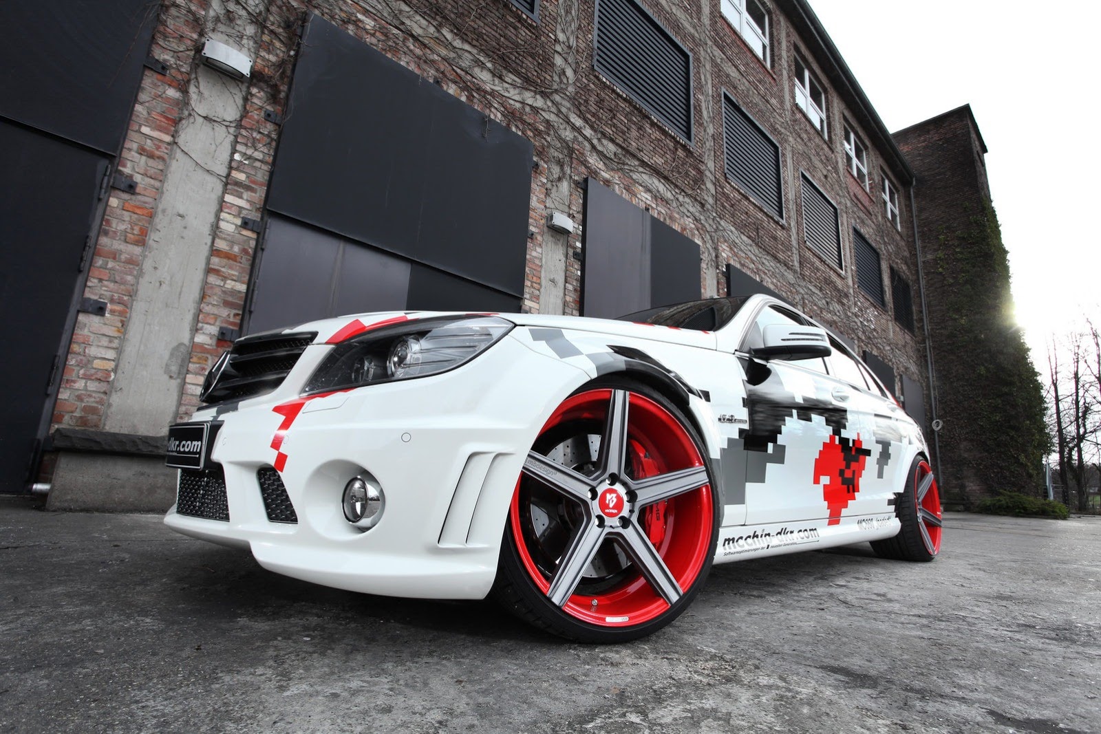 [Mcchip-Mercedes-C63-AMG-7%255B2%255D.jpg]