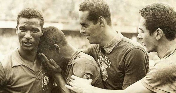 Pelé chora em 1958 Pelé chora em 1958