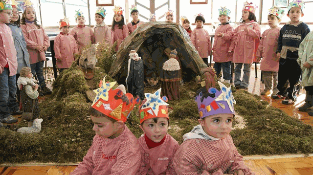 [Cantar%2520dos%2520Reis%2520-%2520J.%2520Inf%25C3%25A2ncia%2520-%252006.01.12%2520%25282%2529%255B4%255D.gif]