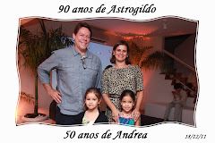 Fotos do evento Astrogildo e Andrea - 18.12.11. Foto numero 48 da Social Click Fotografia Digital, do Rio de Janeiro, RJ, que faz fotos divertidas, fotos malucas, fotos com fantasias, fotos na hora, fotografia maluca, fotografia divertida com molduras personalizadas. fotos divertidas malucas foto maluca animadas animado rj rio de janeiro divertida fantasia animada cidade fotografia casamento no fotografo casamentos