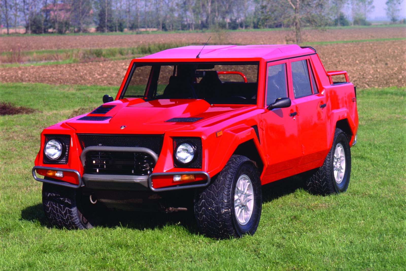 [Lamborghini-LM%255B3%255D.jpg]