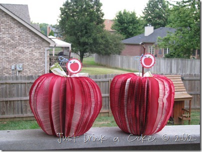 book page apple teacher gift (2)