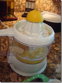 how to juice a lemon