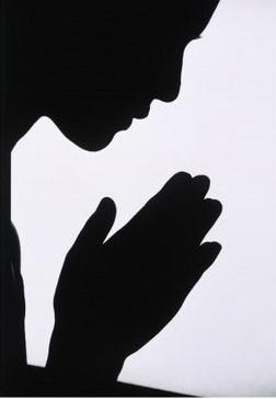 [silhouette-of-woman-praying%255B8%255D.jpg]